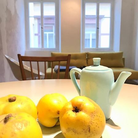 Boutique-Ferienwohnung Im Alten Weinhaus Moser 그런스타트 외부 사진