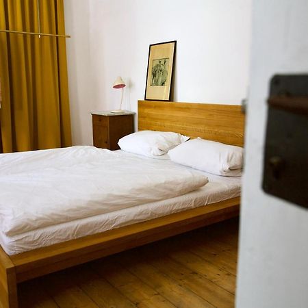 Boutique-Ferienwohnung Im Alten Weinhaus Moser 그런스타트 외부 사진
