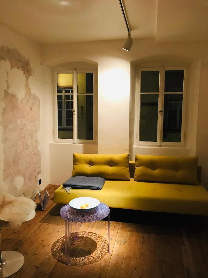 Boutique-Ferienwohnung Im Alten Weinhaus Moser 그런스타트 외부 사진